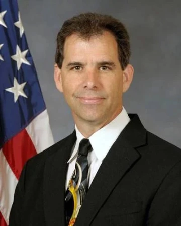 Dan E. Marren